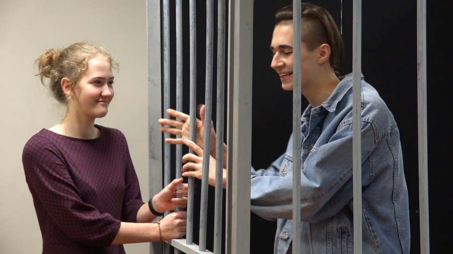 В Висагинасе – театральная премьера (видео) - Культурные и спортивные мероприятия