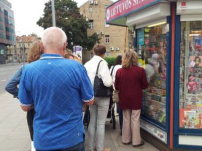 Опять намечается штурм столичных газетных киосков - Литва и страны Балтии