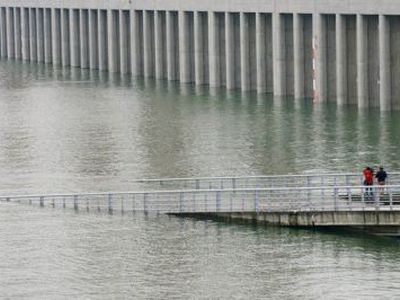 Teršalai Jangdzės upėje Kinijoje sukėlė paniką - Pasaulyje