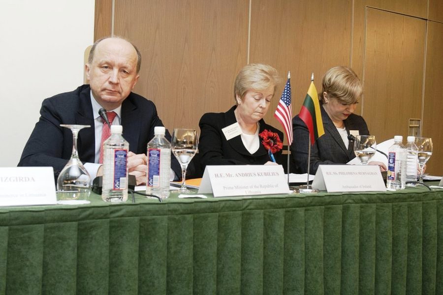 Кубилюс: 22 года назад мы завоевали свободу для страны и свободу на эмиграцию
 

                                 - Литва и страны Балтии