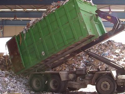 «Мусор не пахнет»? Служба спецрасследований начала следствие по делу директора «URATC» - Литва и страны Балтии