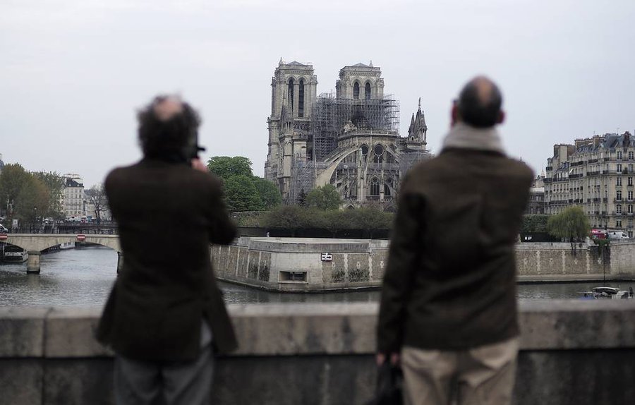 Компания АХА пожертвует €10 млн на реставрацию Нотр-Дама - В Мире