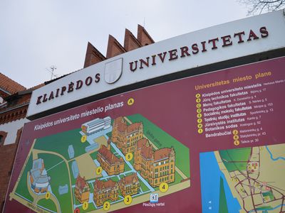 Индус требует вернуть деньги за некачественное обучение в университете - Литва и страны Балтии