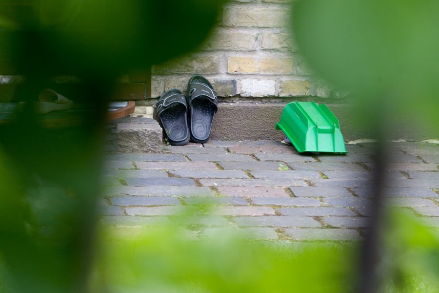 Брусчаткой с проспекта Гедиминаса, возможно, вымощен двор соседа Зуокаса

 - Литва и страны Балтии