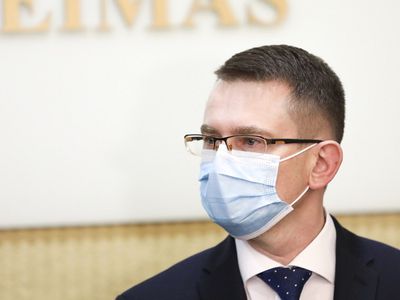 А. Дулькис: не идите на красный свет - маски, соблюдение безопасности обязательны - Литва и страны Балтии