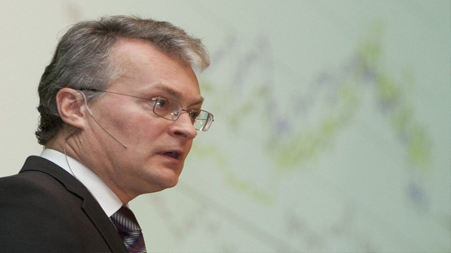 Экономист: не надо думать, что в 2014 году всем компенсируют пенсии - Литва и страны Балтии