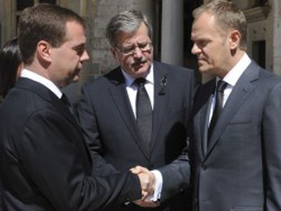 D.Medvedevas: prezidento žūtis gali paskatinti šalių suartėjimą - Pasaulyje