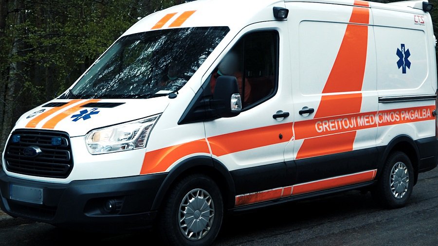 В Игналине водитель на автомобиле Volkswagen насмерть сбил пешехода на тротуаре - Происшествия и криминал