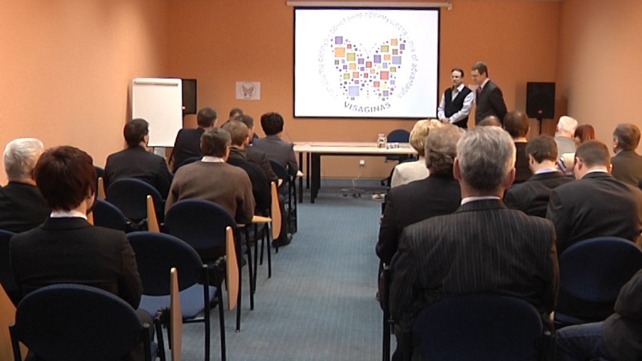 Под лежачий камень вода не течет - В Висагинасе