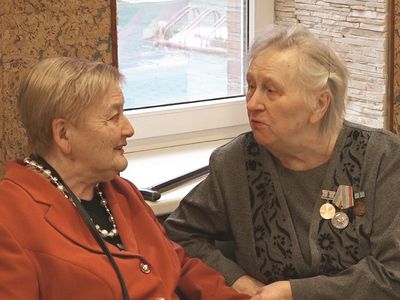 Воспоминания блокадниц во время вручения медалей к 75-летию Победы (видео) - В Висагинасе