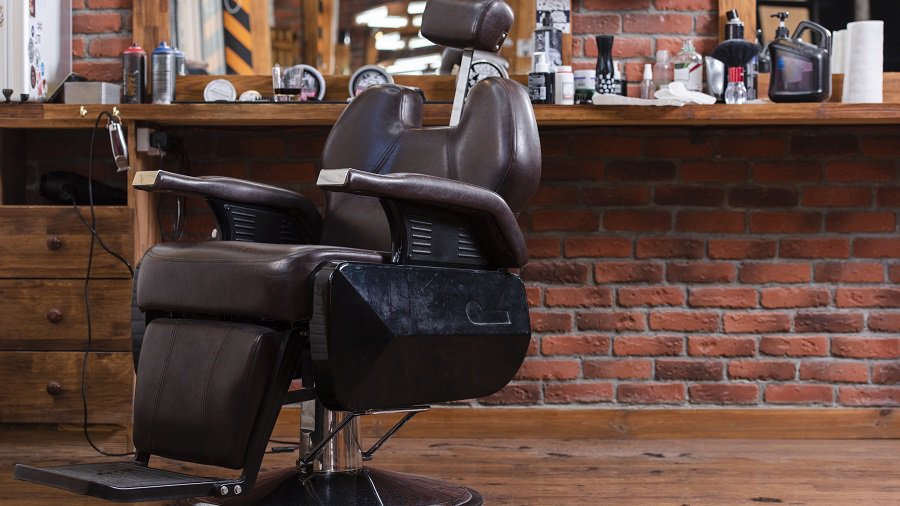 Парикмахерские и салоны Литвы требуют объяснений отказа в открытии - Литва и страны Балтии