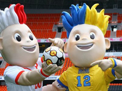 ЕС должен рассмотреть возможность бойкота Евро-2012 из-за Тимошенко — политики - В Мире