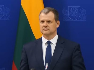 Прокуратура подготовила запрос о снятии депутатской неприкосновенности с бывшего премьер министра Литвы Гинтаутаса Палуцкаса - Литва и страны Балтии