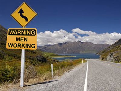 В США феминистки добились запрета «мужских» дорожных знаков - Хобби, отдых и развлечения