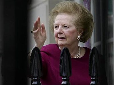 Дочь Маргарет Тэтчер написала книгу о слабоумии матери - В Мире