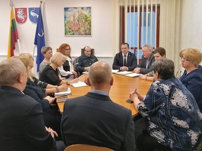 Решено ужесточить контроль в учебных заведениях - В Висагинасе