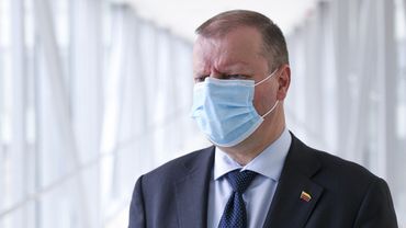 S. Skvernelis dėl lėtėjančių skiepijimo tempų kritikuoja Vyriausybę ir savo kolegas