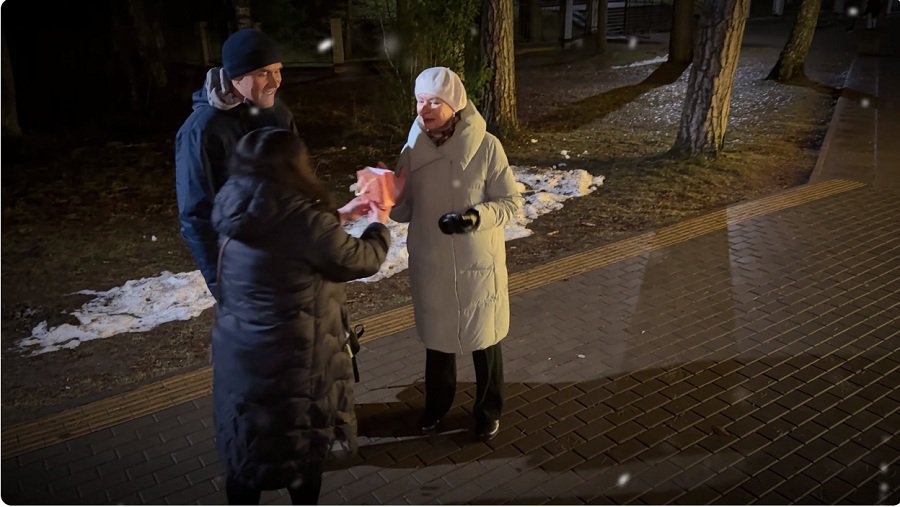 Sveikiname švenčių proga! Поздравляем с праздниками! - Поздравления