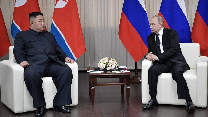 Pirmasis V. Putino ir Kim jong-uno susitikimas - „turiningas“