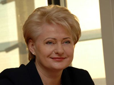 Еврокомиссар: Литва балансирует на грани неплатежеспособности - Литва и страны Балтии