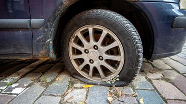 Объявлен месяц «очистки» дворов и улиц от бесхозных автомобилей