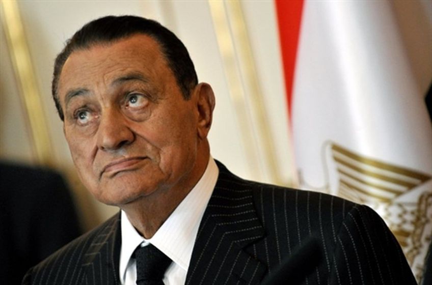 Мубарака просят уйти ради «предотвращения кровавой бойни»                                