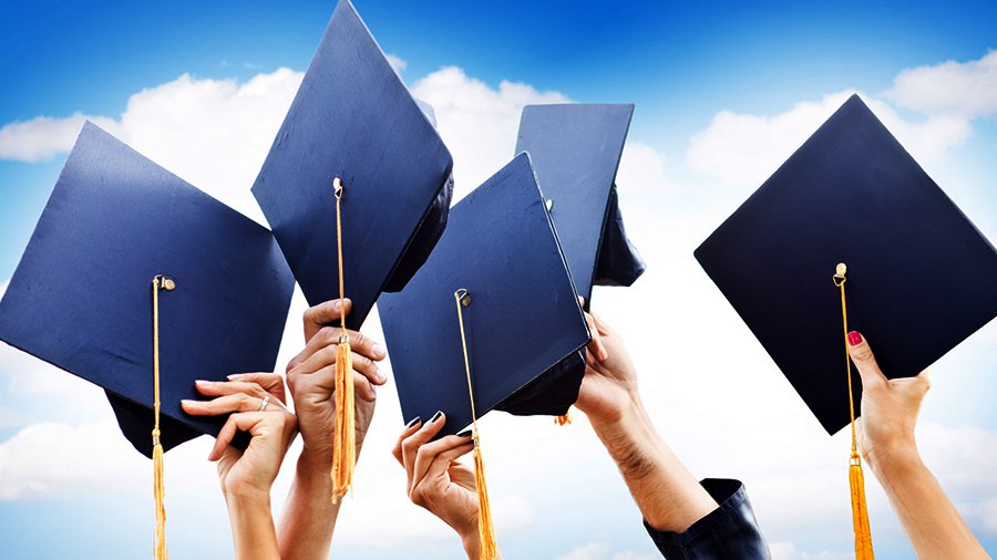 Более 200 беженцев с Украины стали первокурсниками российских вузов - В Мире