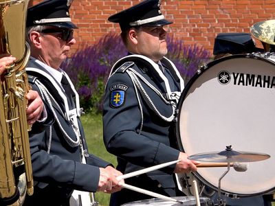 Торжественный парад, приуроченный ко Дню пограничника (видео) - В Висагинасе