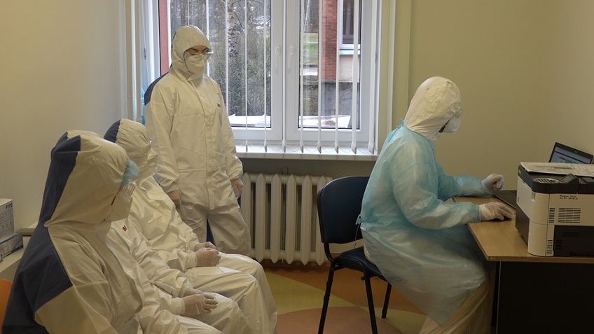 Обращение врачей к жителям Литвы: при таком масштабе эпидемии может произойти то, чего невозможно вообразить