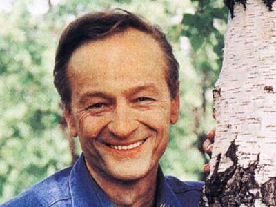 Народный артист России Михаил Ножкин отмечает 75-летие 
 - Культурные и спортивные мероприятия