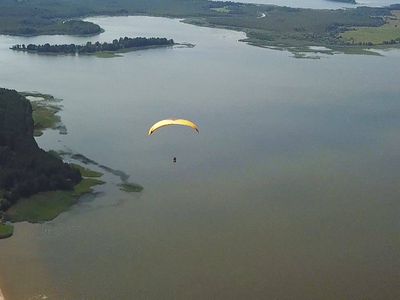 Летать могут не только птицы, приглашаем познать свободный полёт - Реклама