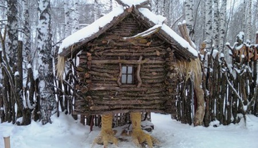 БЕЗ ЦЕНЗУРЫ: Недетская сказка про старушку, реновацию и избушку - Без цензуры