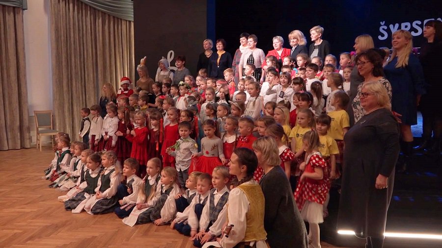 Эляна Чекене – в роли мамы уже второго фестиваля! (видео) - В Висагинасе