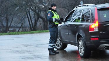 Дорожная полиция: Литва – не Сахара, иногда полицейских можно и не заметить