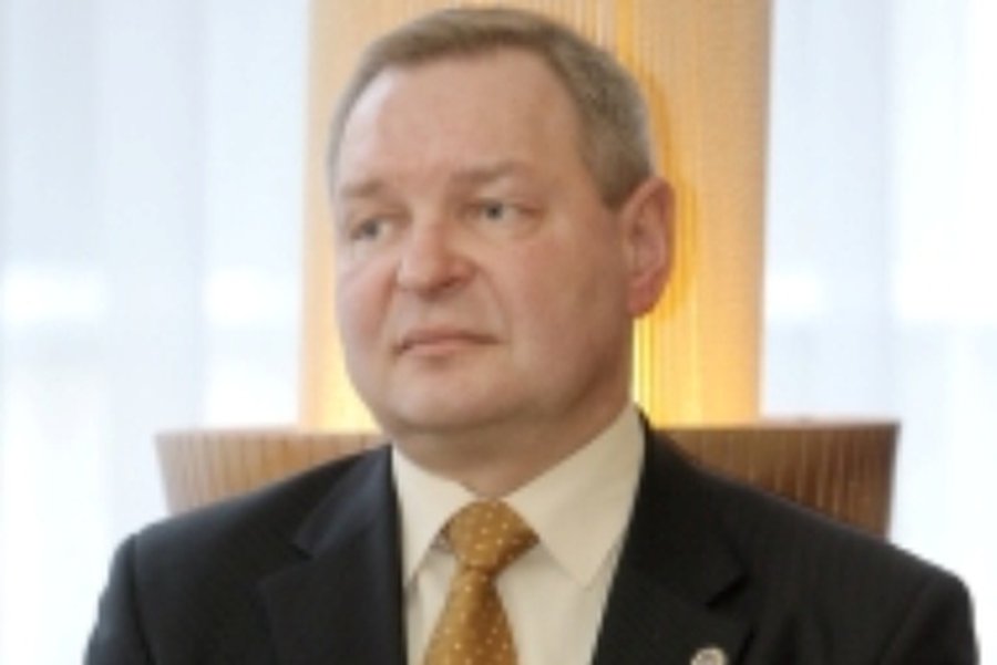 Du garbės piliečius sukiršino milijonai 
 - Lietuva ir Baltijos šalys