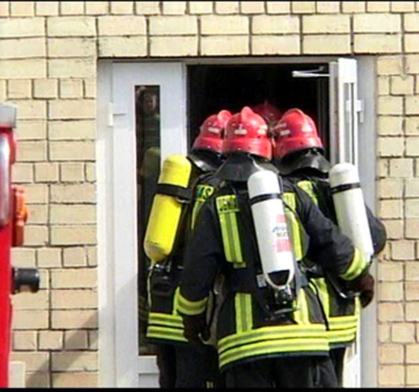Учения пожарных - спасателей в школе «Verdenės» 