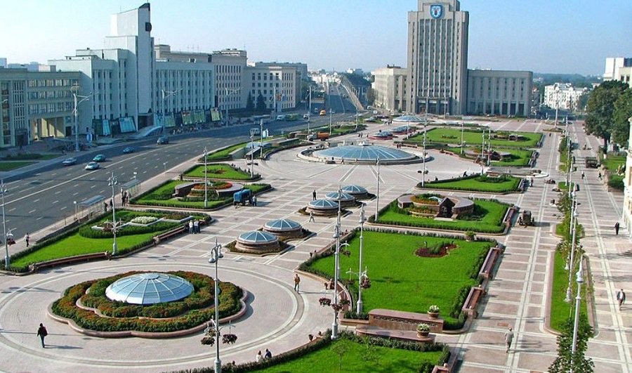 В Минске пройдут митинги сторонников и противников Лукашенко - В Мире