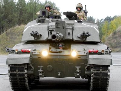 Партия танков из Великобритании прибыла в Эстонию - Генштаб республики - Литва и страны Балтии