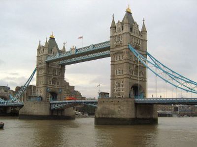 Великобритания готовится к жесткой экономии
 - В Мире