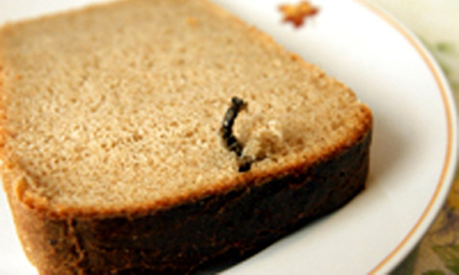 Булочка с металлической стружкой, или Что мы едим? 

 - Литва и страны Балтии