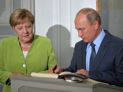 Меркель 11 января посетит Россию по приглашению Путина - В Мире