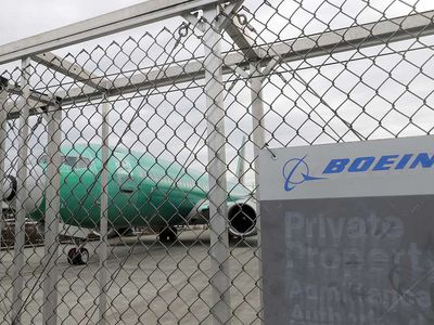 Семнадцать стран закрыли воздушное пространство для Boeing 737 MAX - В Мире