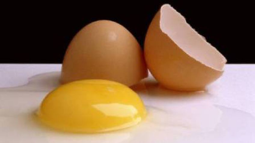 Сколько в яйце холестерина?