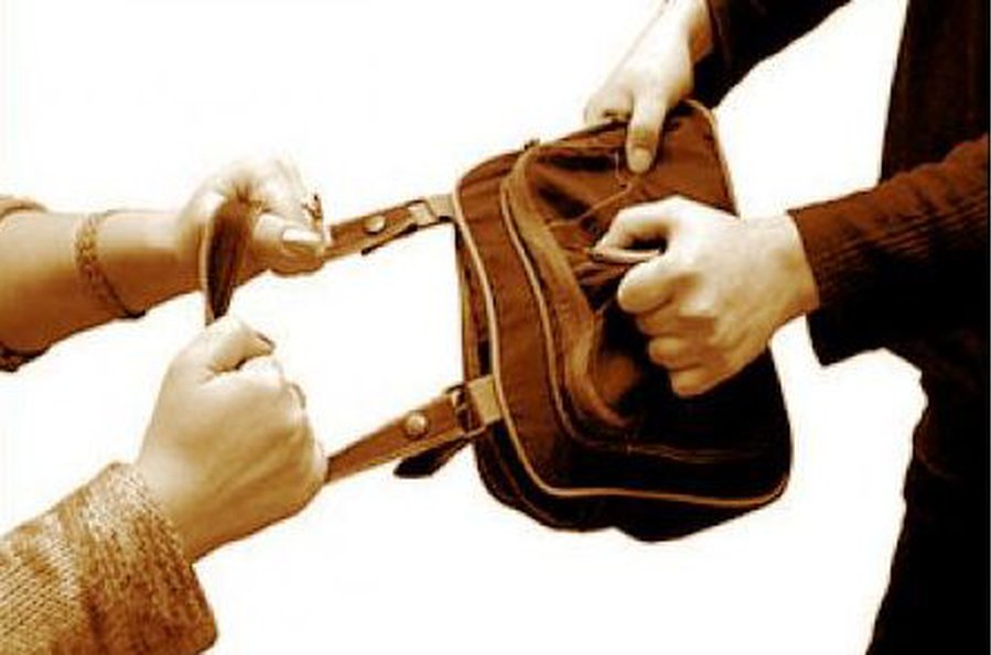 Продолжаются разбойные нападения на горожан                                                                                                 - Происшествия и криминал