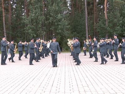 Наша служба и опасна, и трудна... (исправлено) - В Висагинасе