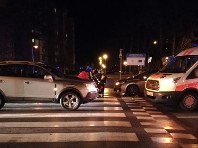 На пешеходном переходе сбита женщина (дополнено) - Происшествия и криминал