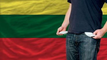 Литва вышла из числа стран с наибольшим риском банкротства