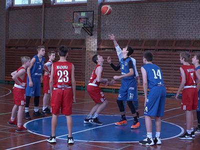 Баскетбольная школа учреждена. Но вопросы остались (видео) - В Висагинасе