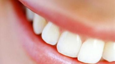 Стоматологи обещают: газировка разрушит ваши зубы!