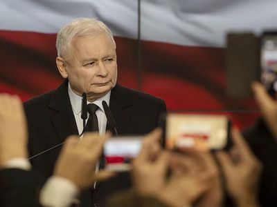 Партия Качиньского выиграла выборы и сохраняет большинство в парламенте Польши - В Мире